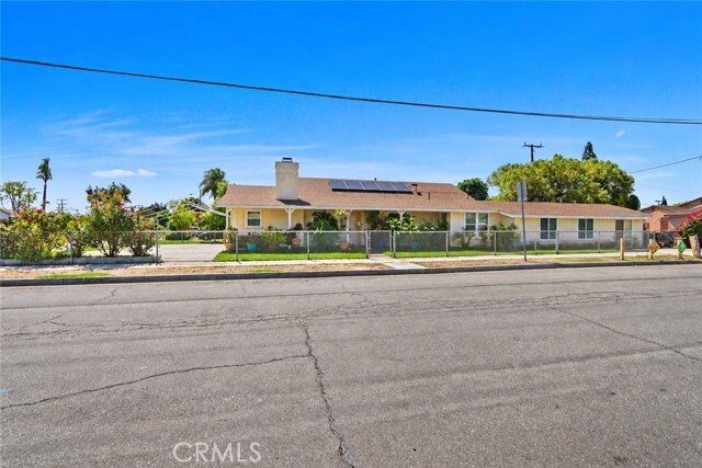 Altro a Compton, California, Stati Uniti 2 - 19022619