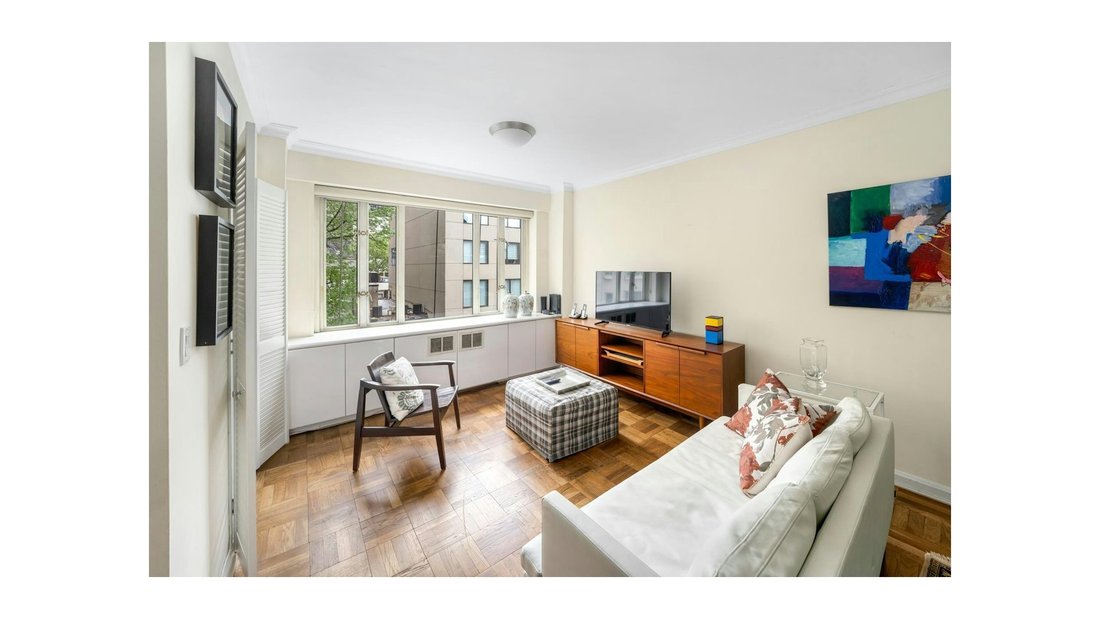 Condo in New York, New York, United States 1 - 19024902