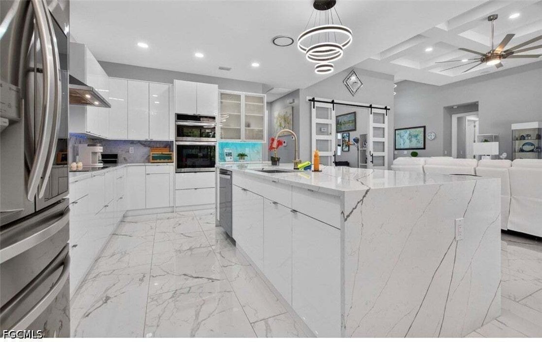 House in Cape Coral, Florida, United States 4 - 19030614