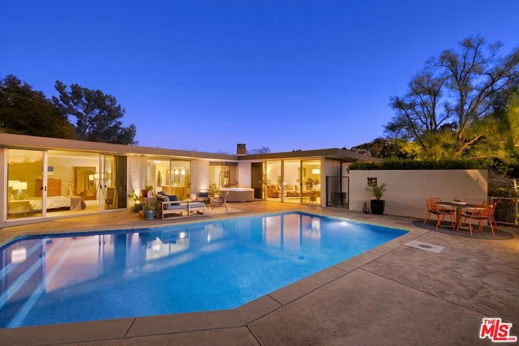 House in Los Angeles, California, United States 1 - 19020494