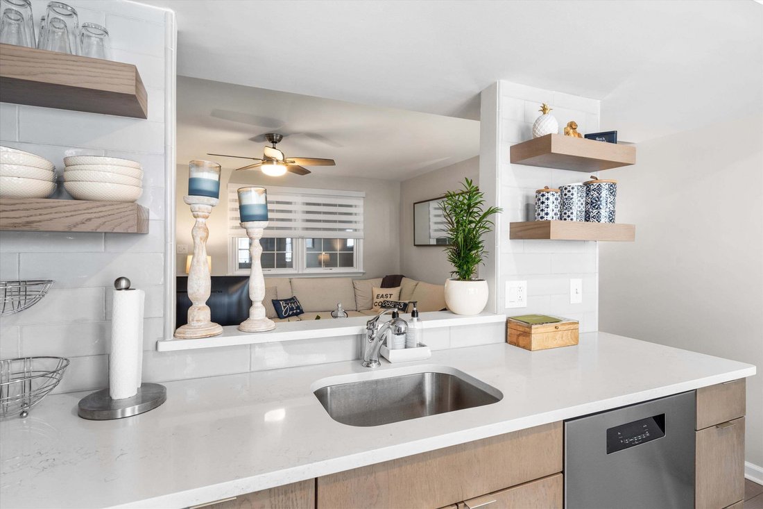 Condo in Sea Isle City, New Jersey, United States 5 - 19022712