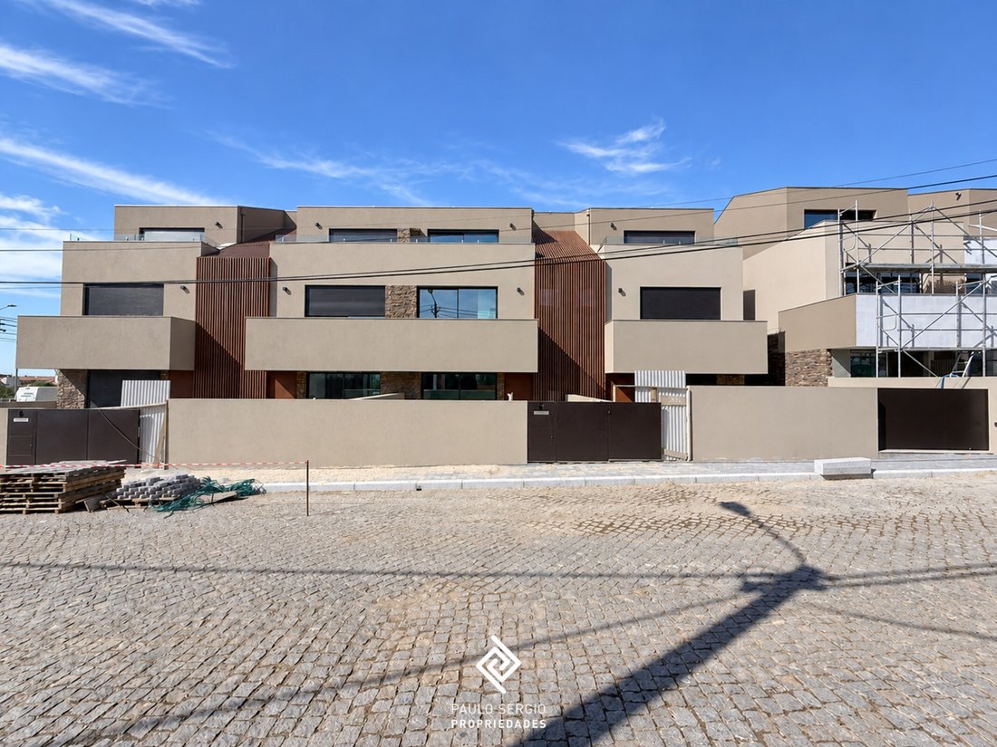 House in Sao Felix da Marinha, Porto District, Portugal 2 - 19030026