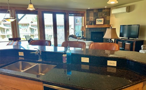 Condo in Rollins, Montana, United States 1
