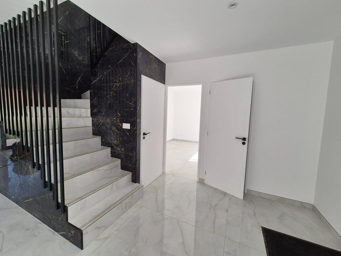 House in Rosny-sur-Seine, Ile-de-France, France 3 - 19028577