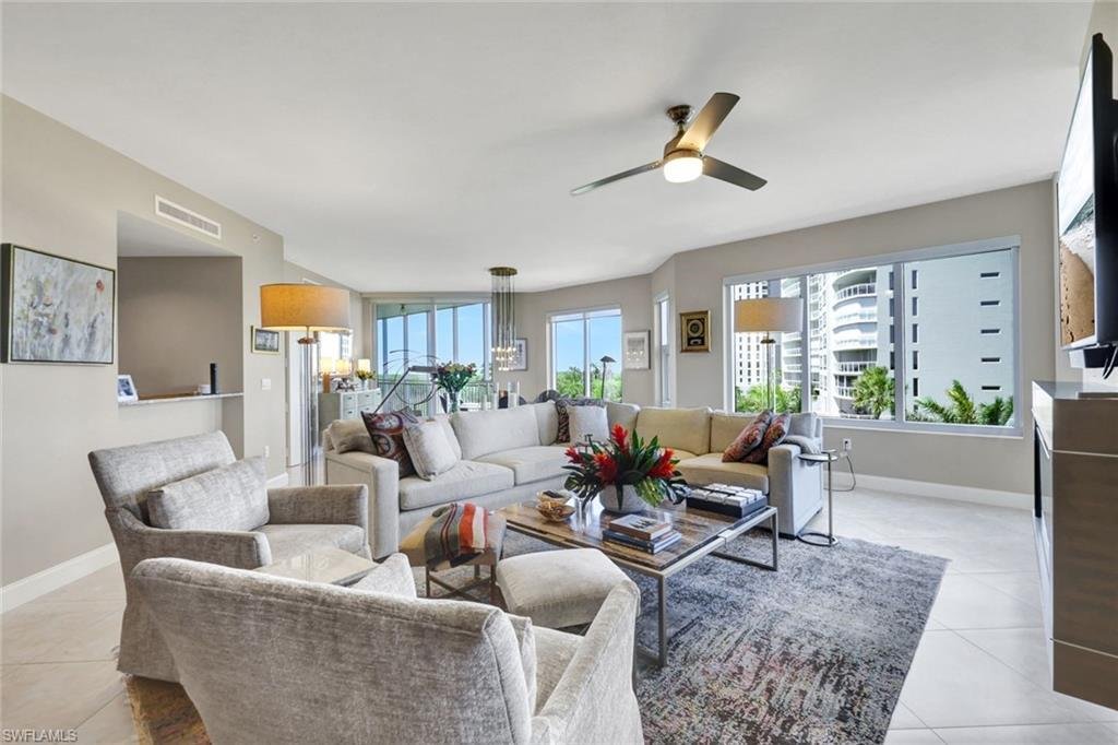 Condo in Bonita Springs, Florida, United States 5 - 19032250