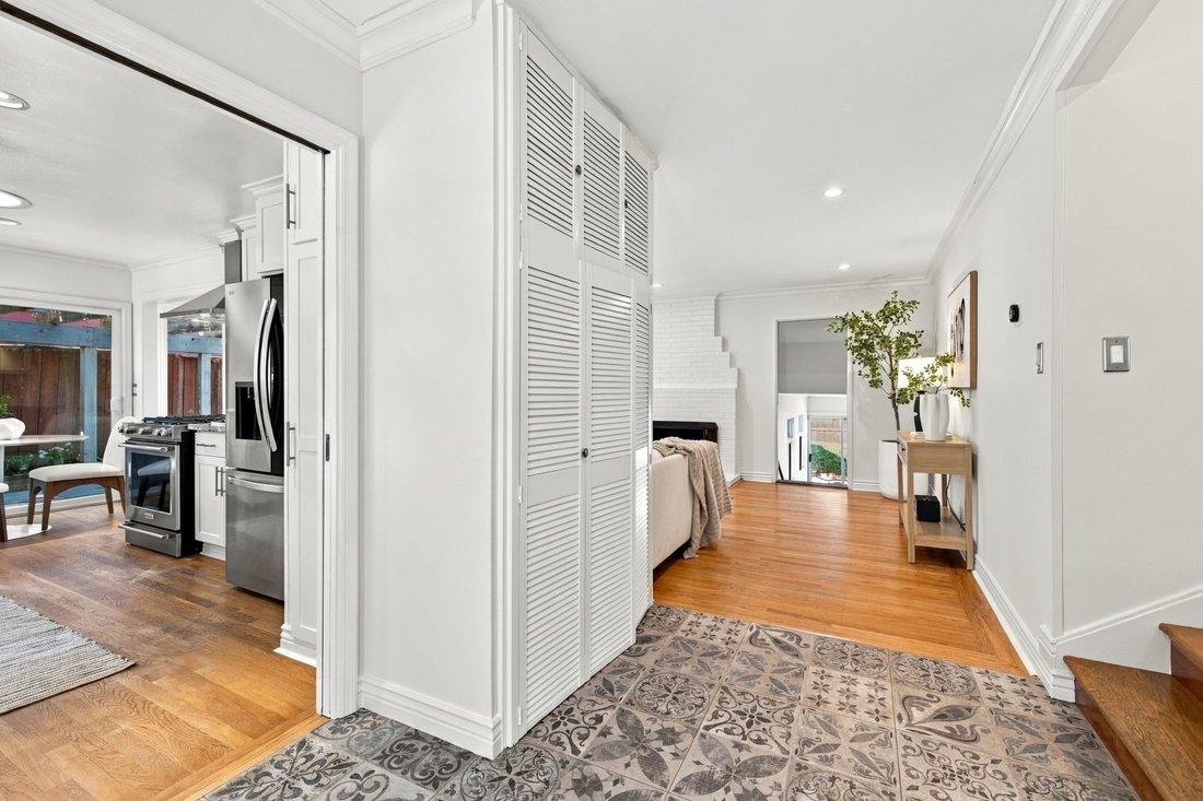 House in Redwood City, California, United States 4 - 19021741