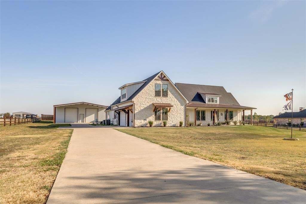 House in Tom Bean, Texas, United States 1 - 19031042