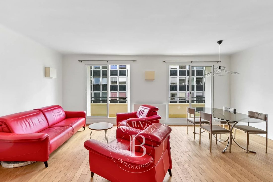 Apartment in Gros Caillou, Paris 7e Arrondissement, Paris 5 - 19029800
