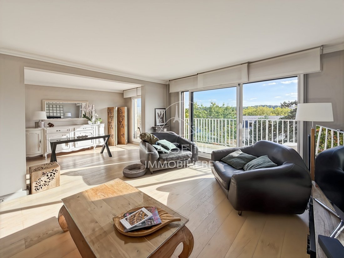 Apartment in Domaine National du Château, Versailles, France 1 - 19026658