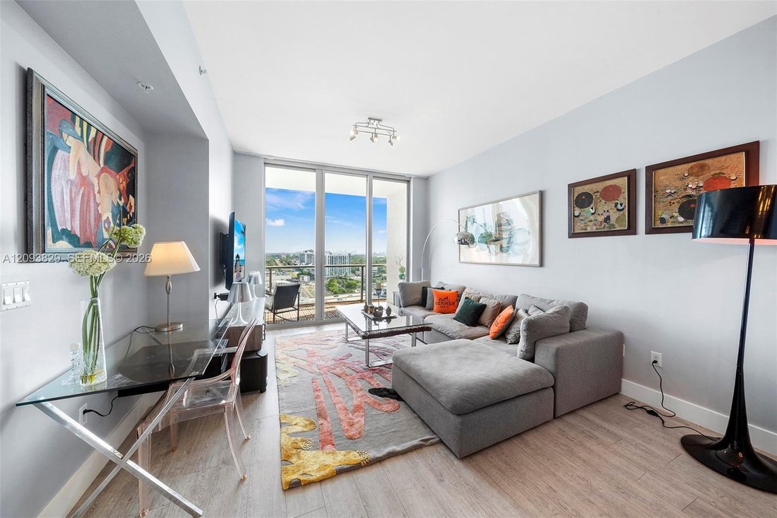 Condo in Miami, Florida, United States 3 - 19025169