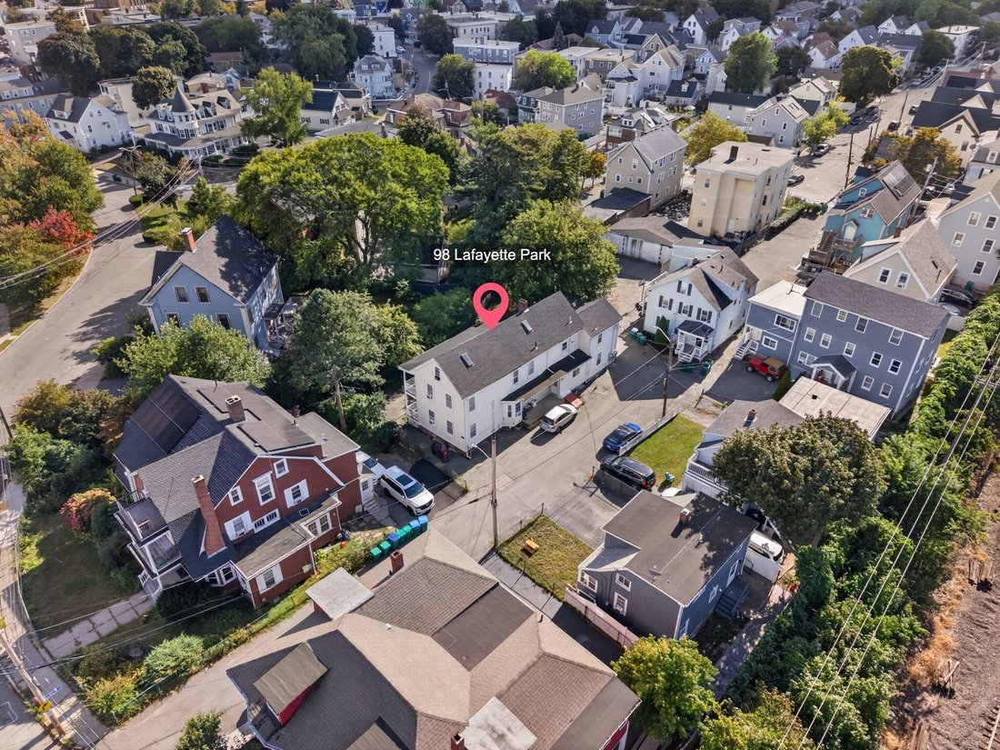 House in Lynn, Massachusetts, United States 4 - 19033634