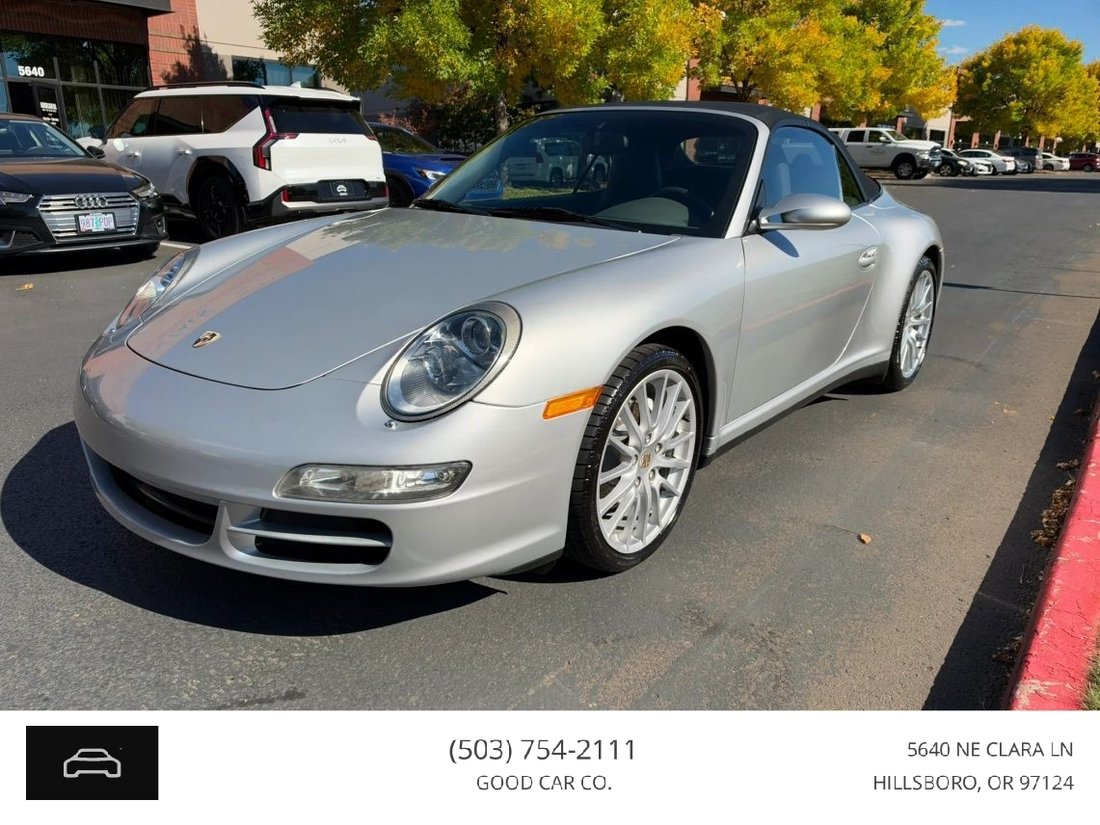 Cabriolet in Hillsboro, OR, United States 1 - 19028361