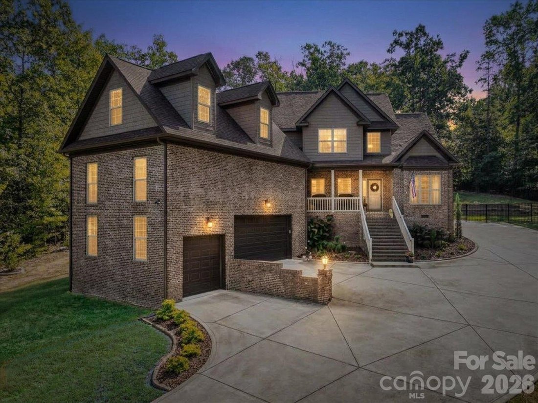 House in Clover, South Carolina, United States 1 - 19029340