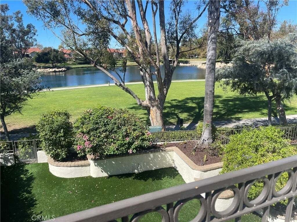 Maison de ville à Rancho Santa Margarita, Californie, États-Unis 1 - 19032507