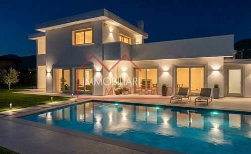 Villa in Caranna-Vaiana, Forte dei Marmi, Toskana 1