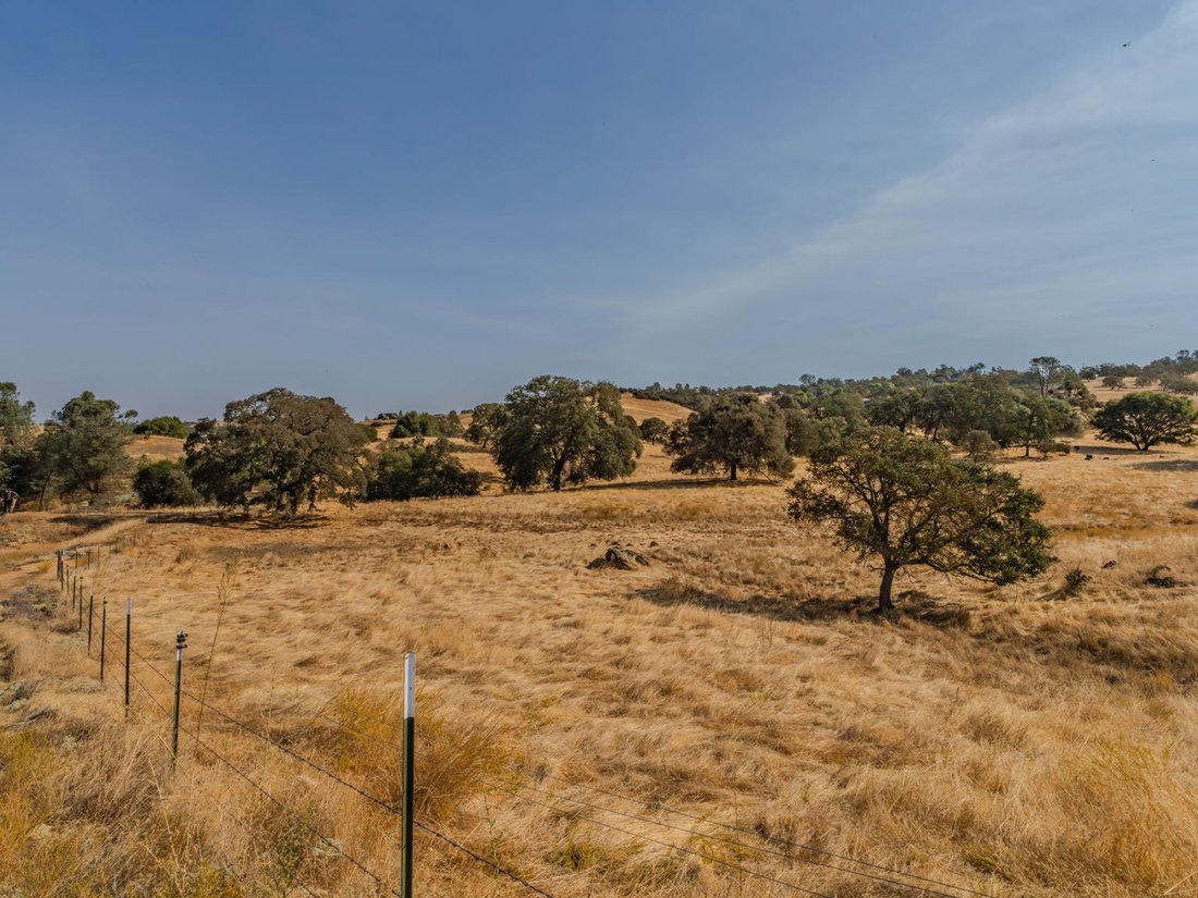 Land in Ione, California, United States 2 - 19027469