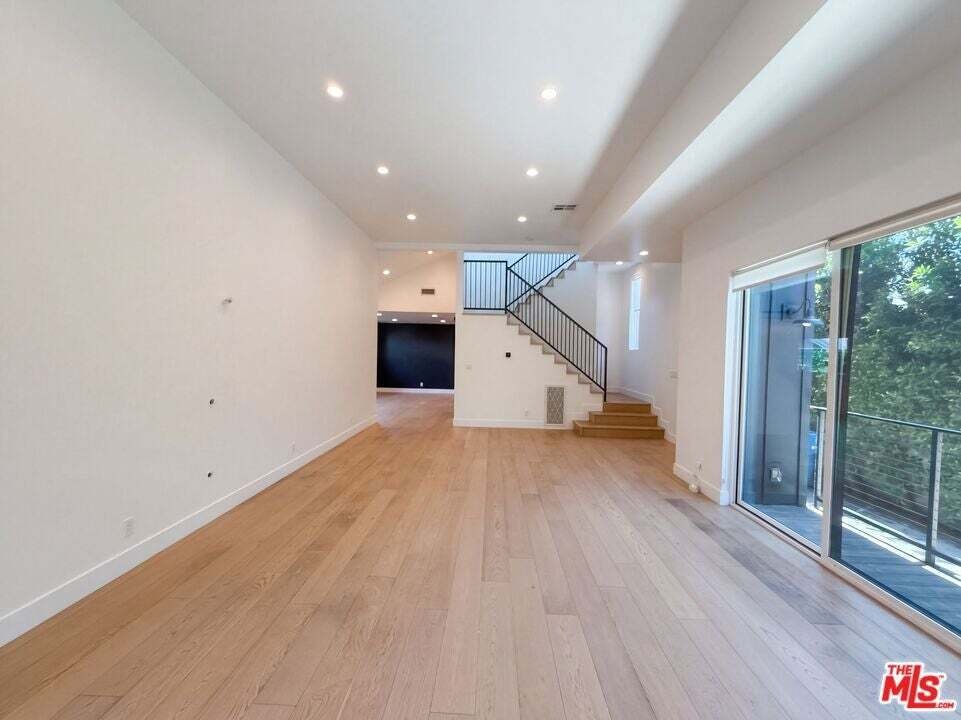 House in Los Angeles, California, United States 3 - 19023165