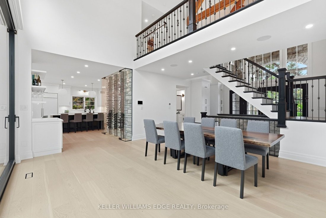 House in Burlington, Ontario, Canada 5 - 19021169