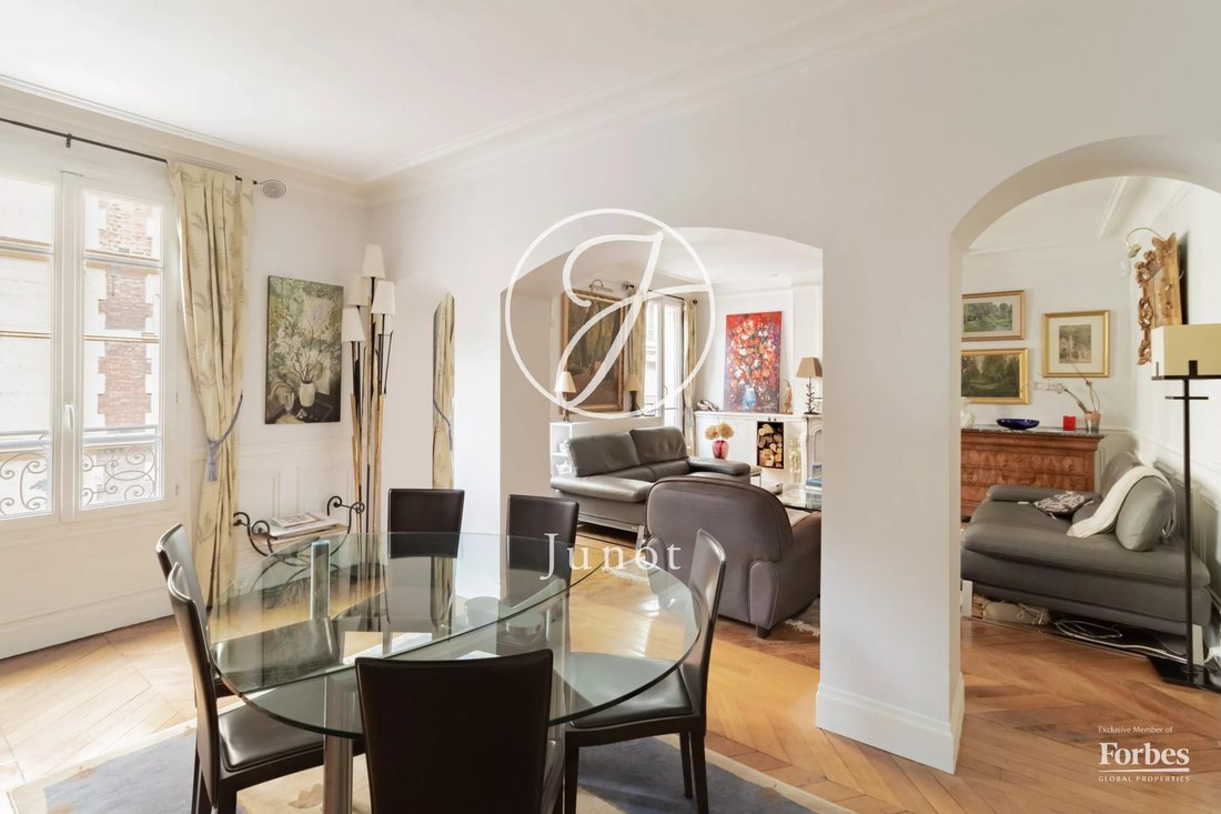 Appartement à Courcelles-Wagram, Paris 17e Arrondissement, Paris 4 - 19029908