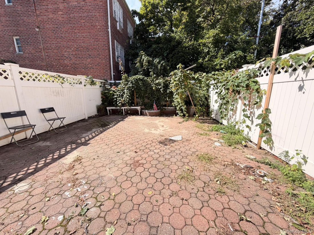 House in New York, New York, United States 3 - 19029296