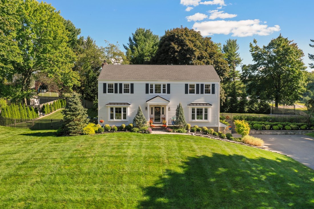 House in Chester, New Jersey, United States 3 - 19021394