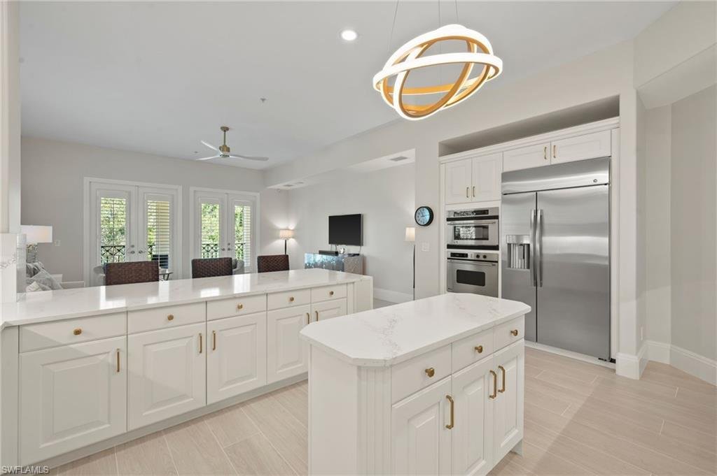 Condo in Naples, Florida, United States 4 - 19032252