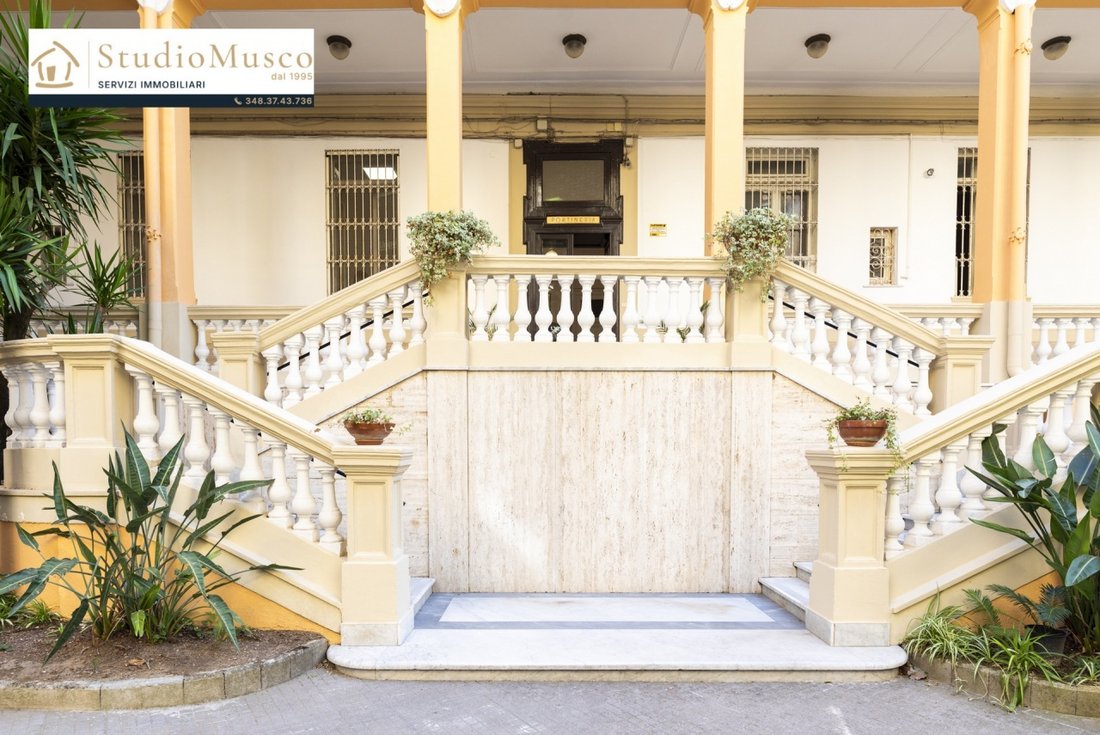 Appartement à Vomero, Naples, Campanie 2 - 19033618