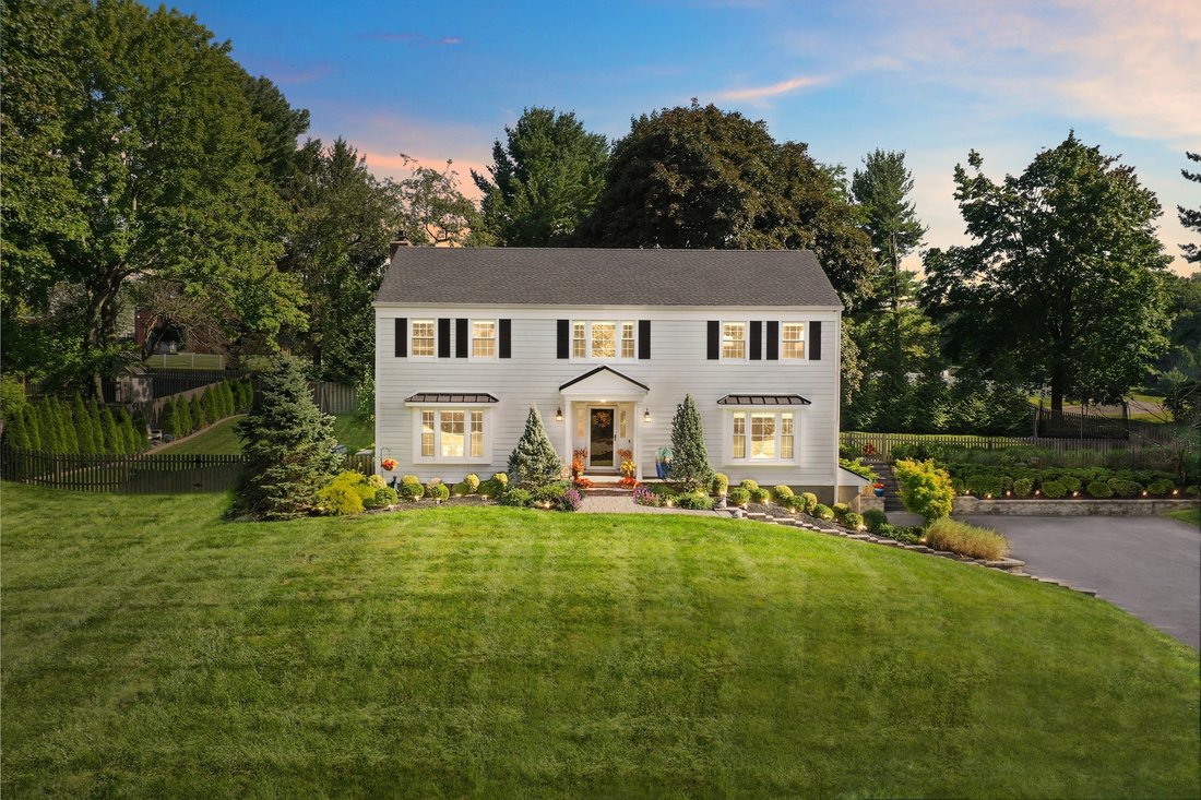 House in Chester, New Jersey, United States 4 - 19021394