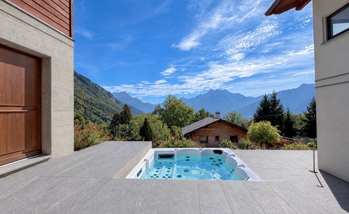 Villa in Leysin, Vaud, Switzerland 1