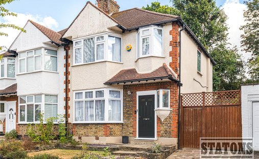 House in Barnet, England 1