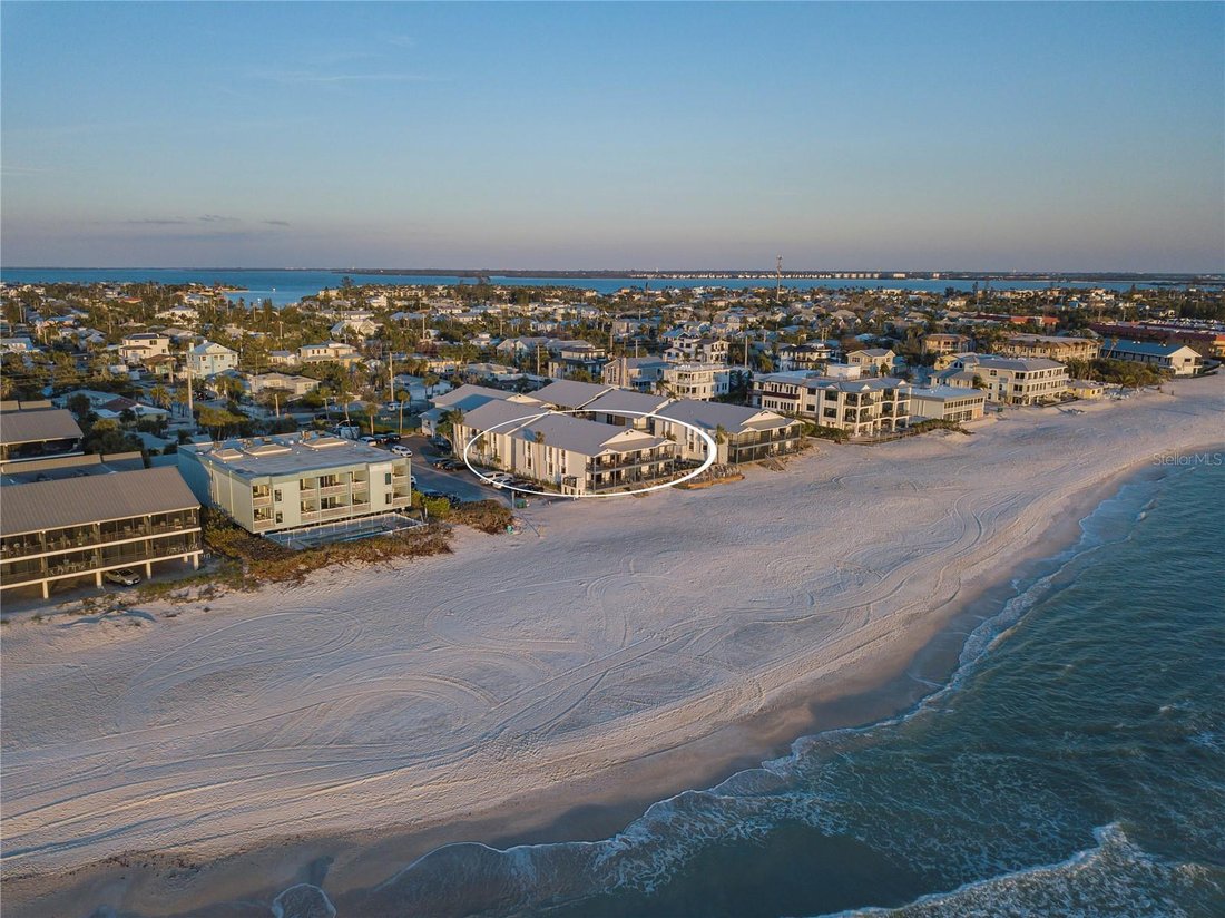 Condo in Holmes Beach, Florida, United States 3 - 19023424