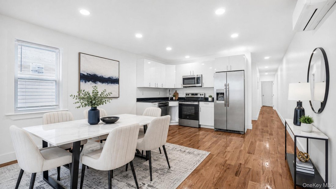 House in New York, New York, United States 2 - 19023476