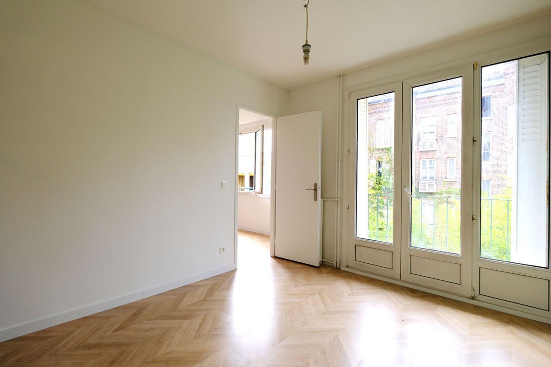 Wohnung in Plateau Ouest, Suresnes, Frankreich 4 - 19032813
