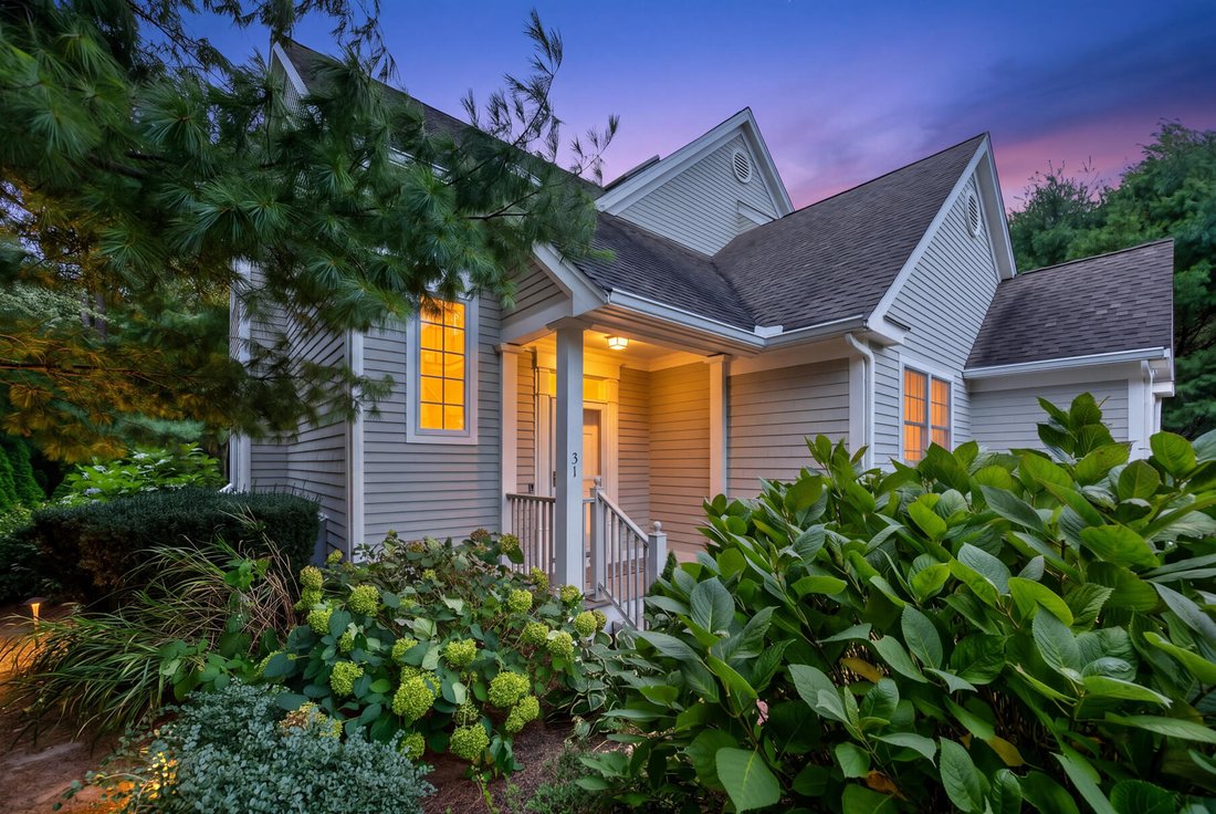 Condo in Mashpee, Massachusetts, United States 1 - 19027462