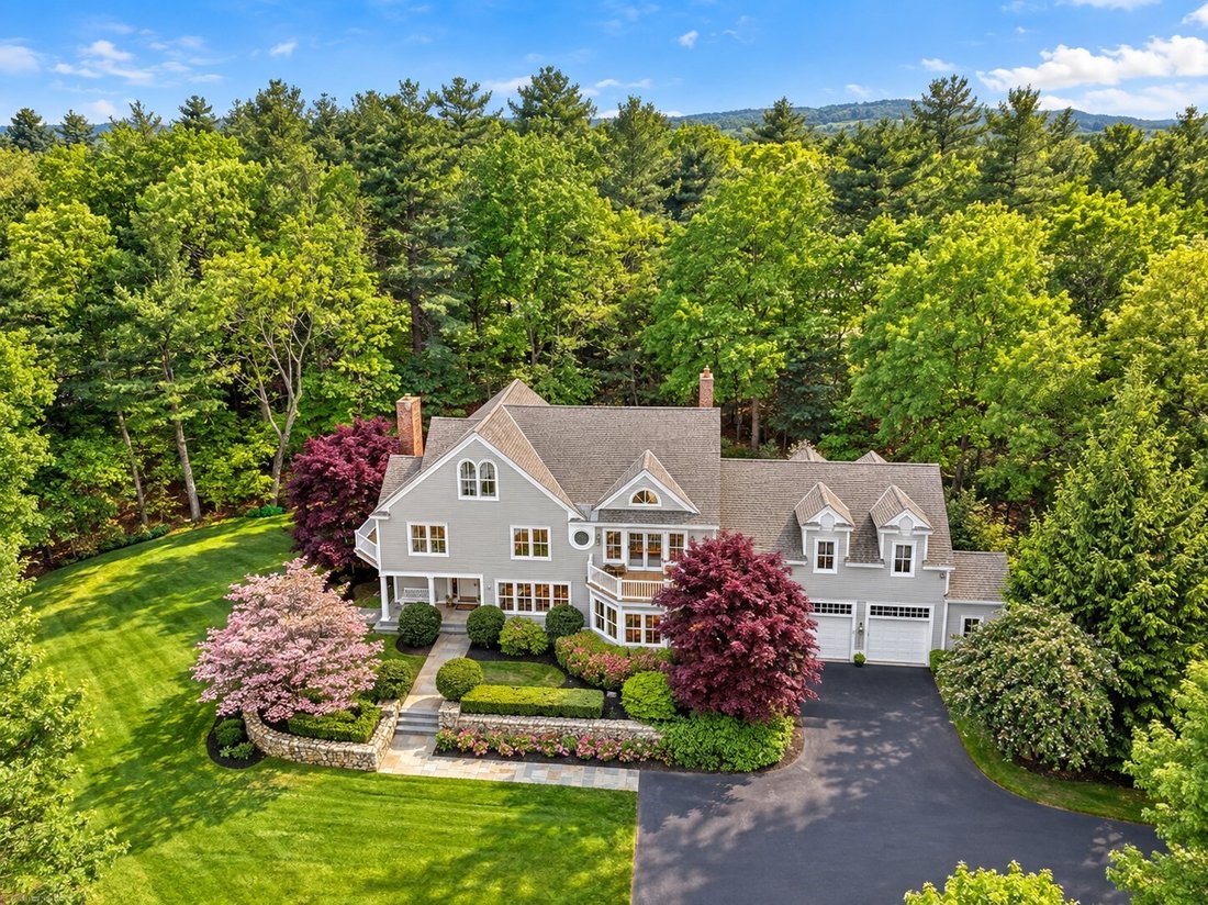 House in Westwood, Massachusetts, United States 1 - 19029077