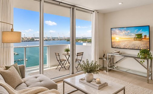 Condo in Miami Beach, Florida, United States 1