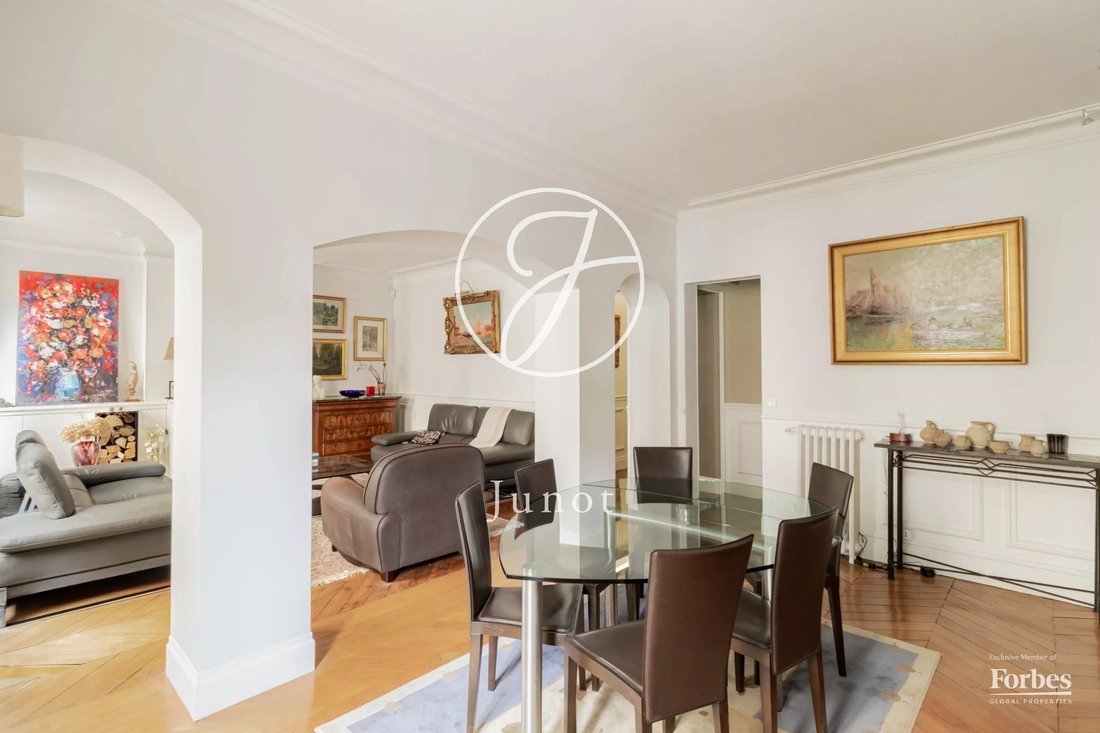 Appartement à Courcelles-Wagram, Paris 17e Arrondissement, Paris 5 - 19029908