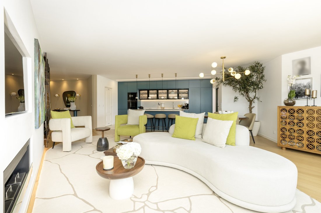 Apartment in Carcavelos e Parede, Lisbon, Portugal 1 - 19021580