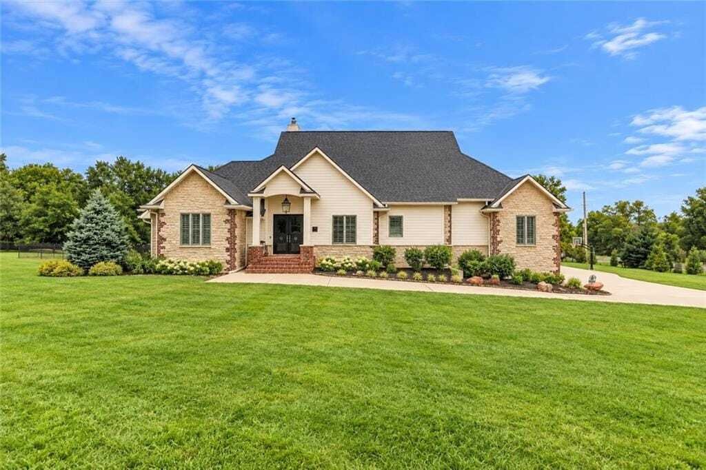 House in Overland Park, Kansas, United States 4 - 19035040