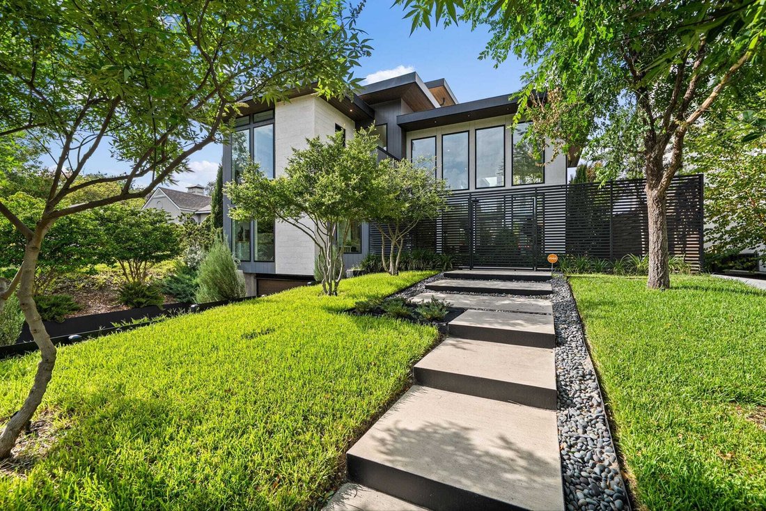 House in Dallas, Texas, United States 1 - 19026537