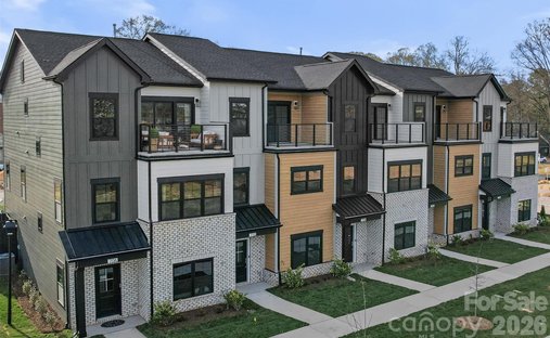 Villa in Huntersville, North Carolina, United States 1