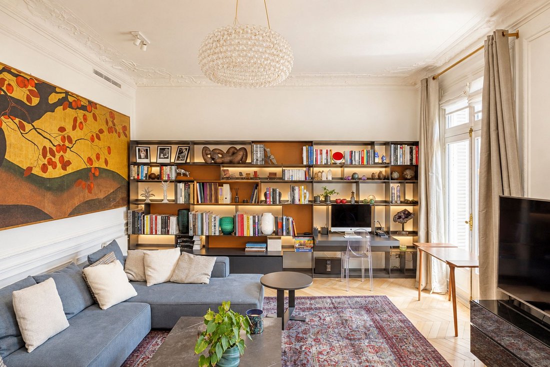 Apartment in Elysées-Madeleine, Paris 8e Arrondissement, Paris 2 - 16091769