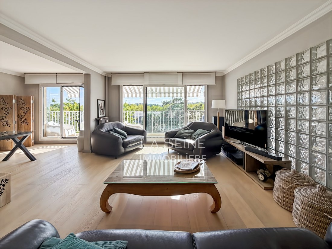 Apartment in Domaine National du Château, Versailles, France 5 - 19026658
