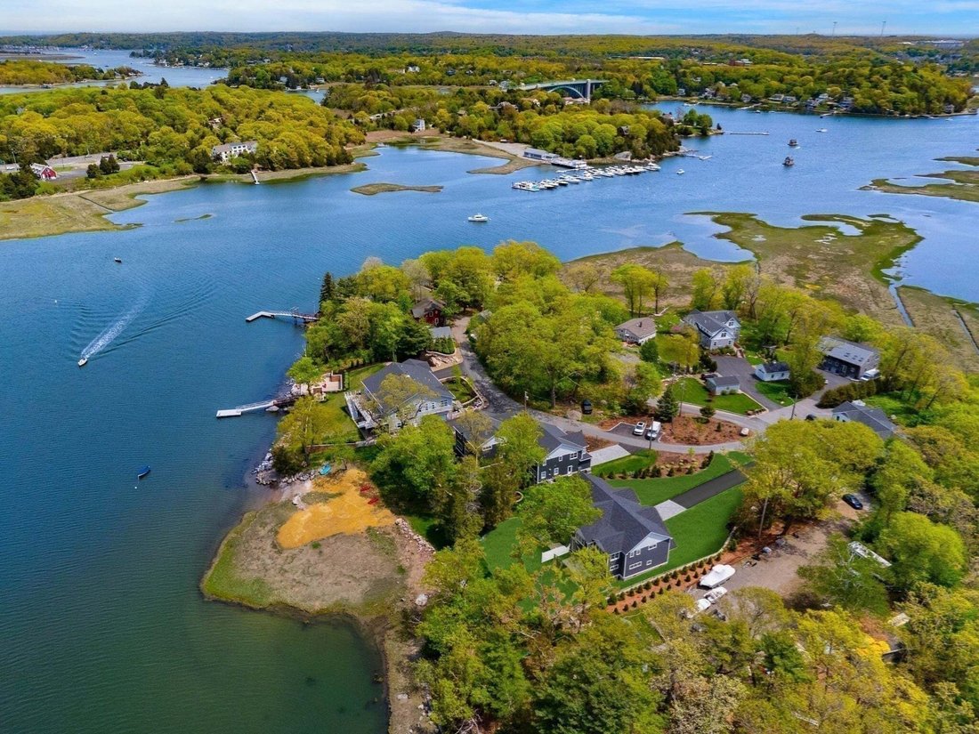 Condo in Gloucester, Massachusetts, United States 1 - 19014900