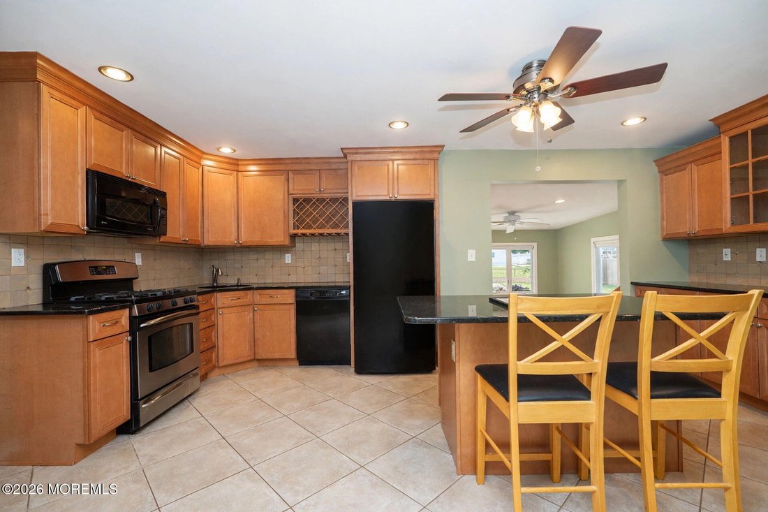 House in North Middletown, New Jersey, United States 4 - 19032419