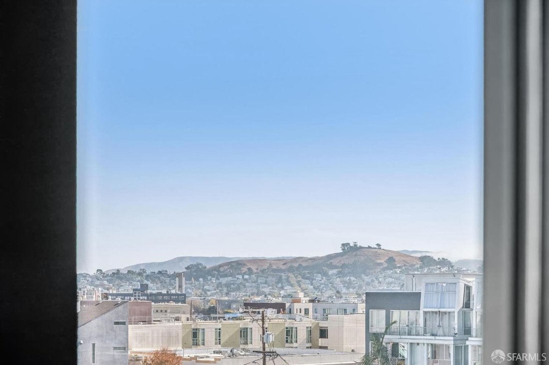 Condo in San Francisco, California, United States 3 - 19022783
