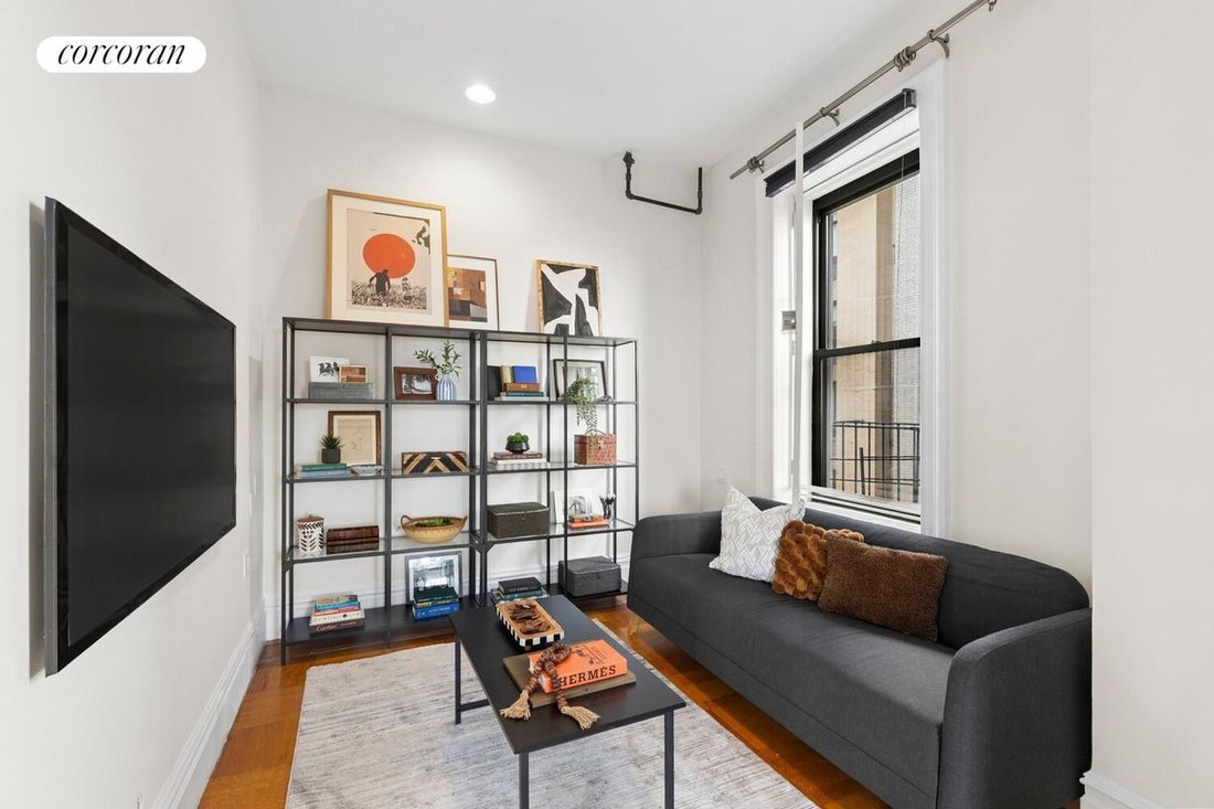 Co Op in New York, New York, United States 5 - 19021320