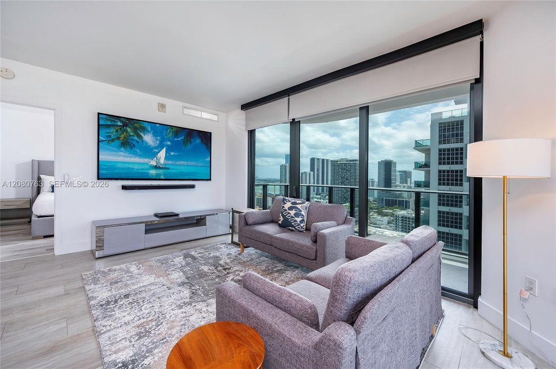 Condo in Miami, Florida, United States 1 - 19025156