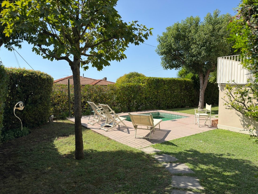 Casa en Massarosa, Toscana, Italia 4 - 19033602