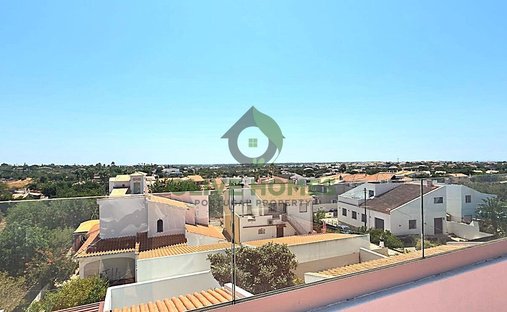 Stadthaus in Loule (Sao Clemente), Algarve, Portugal 1